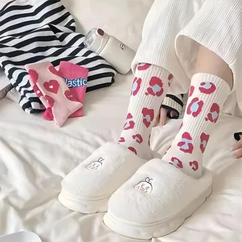 Розови чорапи, с хубави цветя и букви за момичета, Прости, универсални чорапи в стил INS, Модни памучни дамски чорапи с дълги тръби, Красиви, сладки